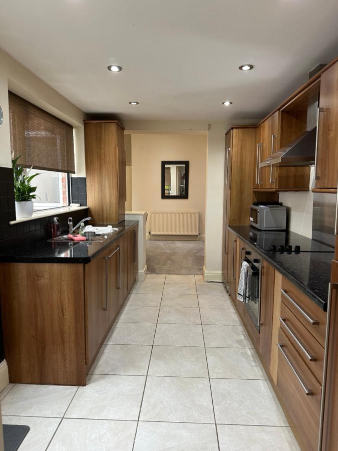 Вилла Tithebarn Townhouse Poulton-le-Fylde Экстерьер фото